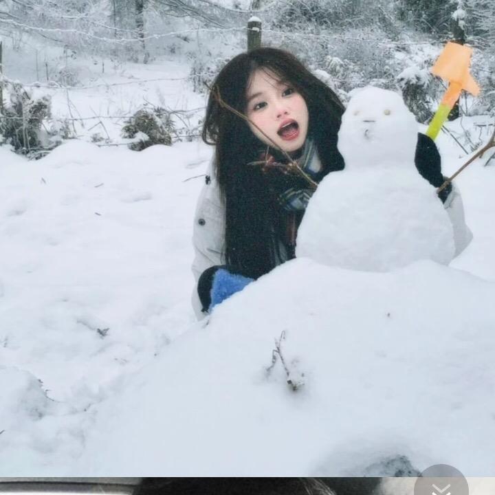 💕盐味气泡水🌈头像