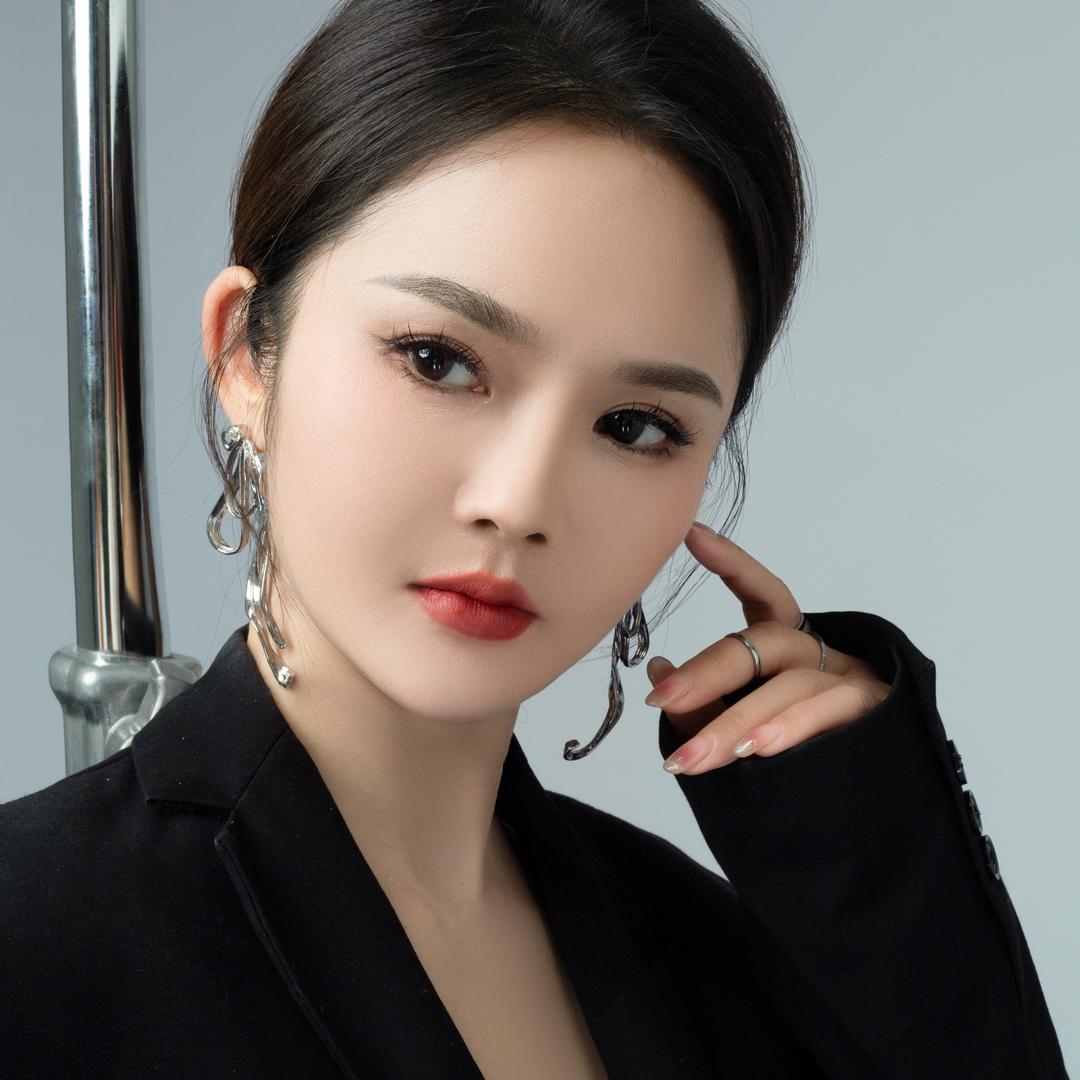 雄哥的超值车【婷婷】