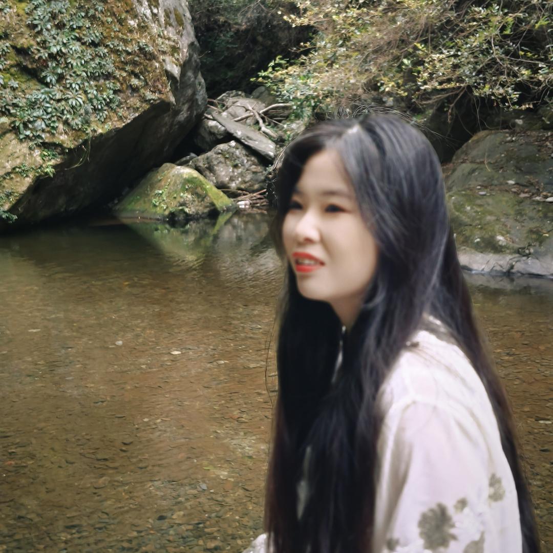 卖女孩的小火柴🧚