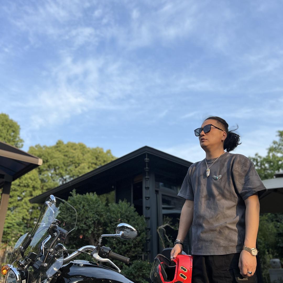 陆伯特优选服装店