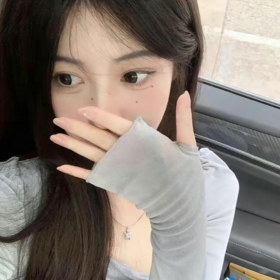 搬砖美少女