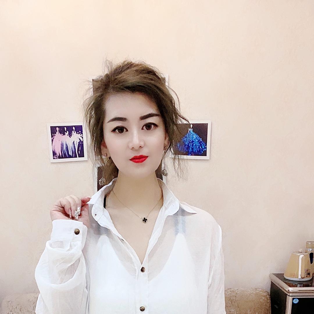 兴平市胖妞爱美丽品质大码服饰店
