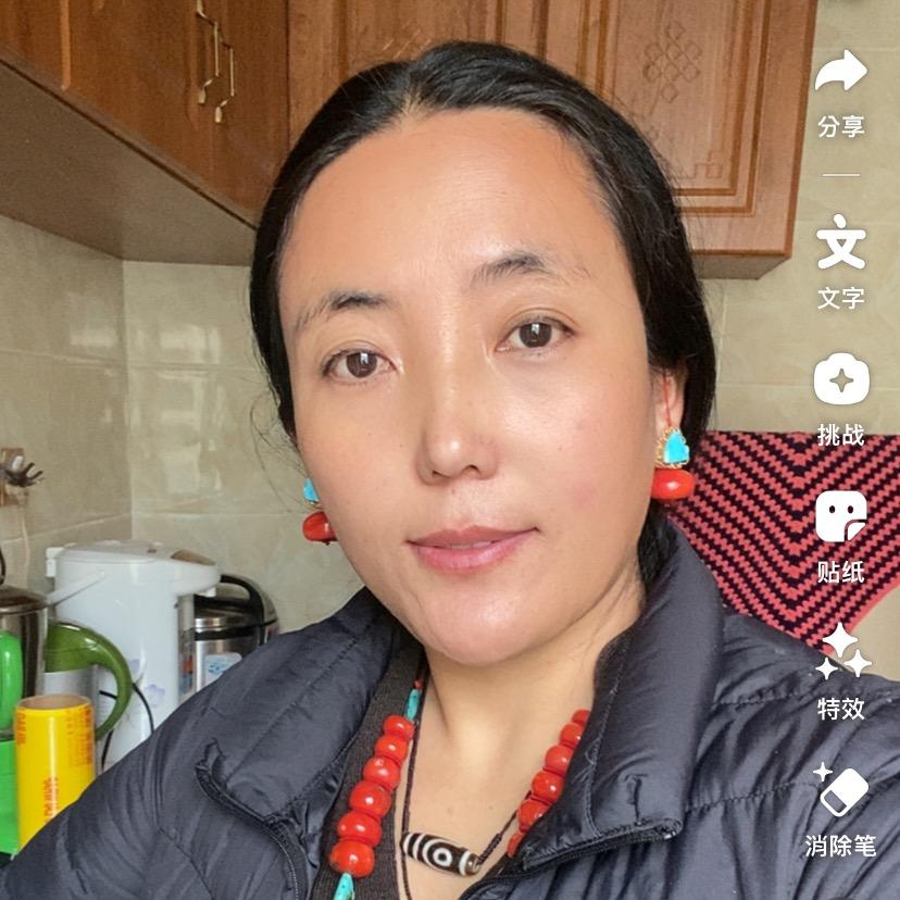 洛桑卓玛💖💖💞💞