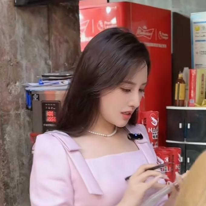 楠楠女裤店