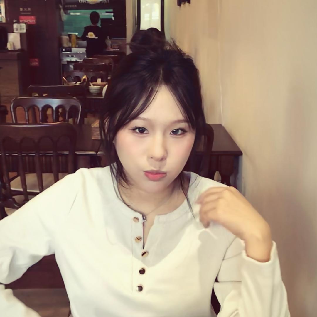 腼腆小美.😽（500🎁）