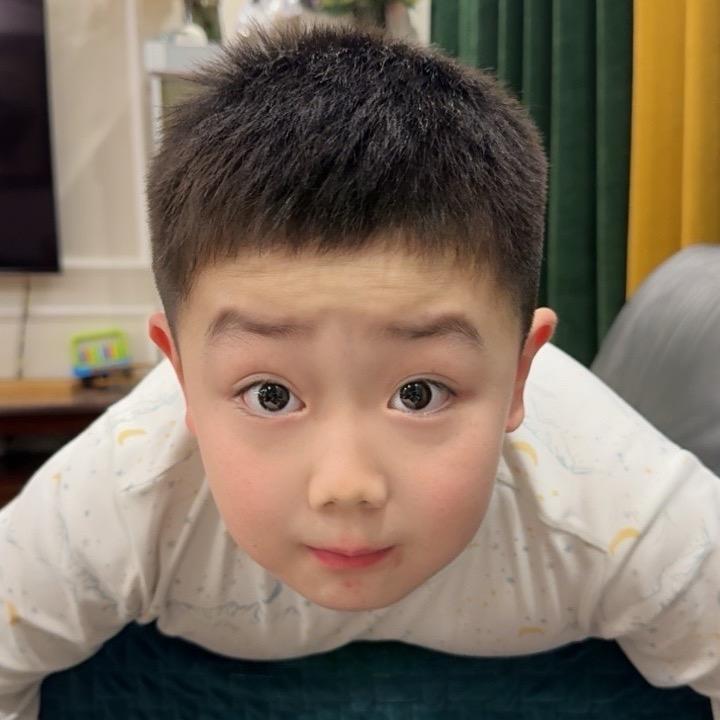 快乐小橙子🍊