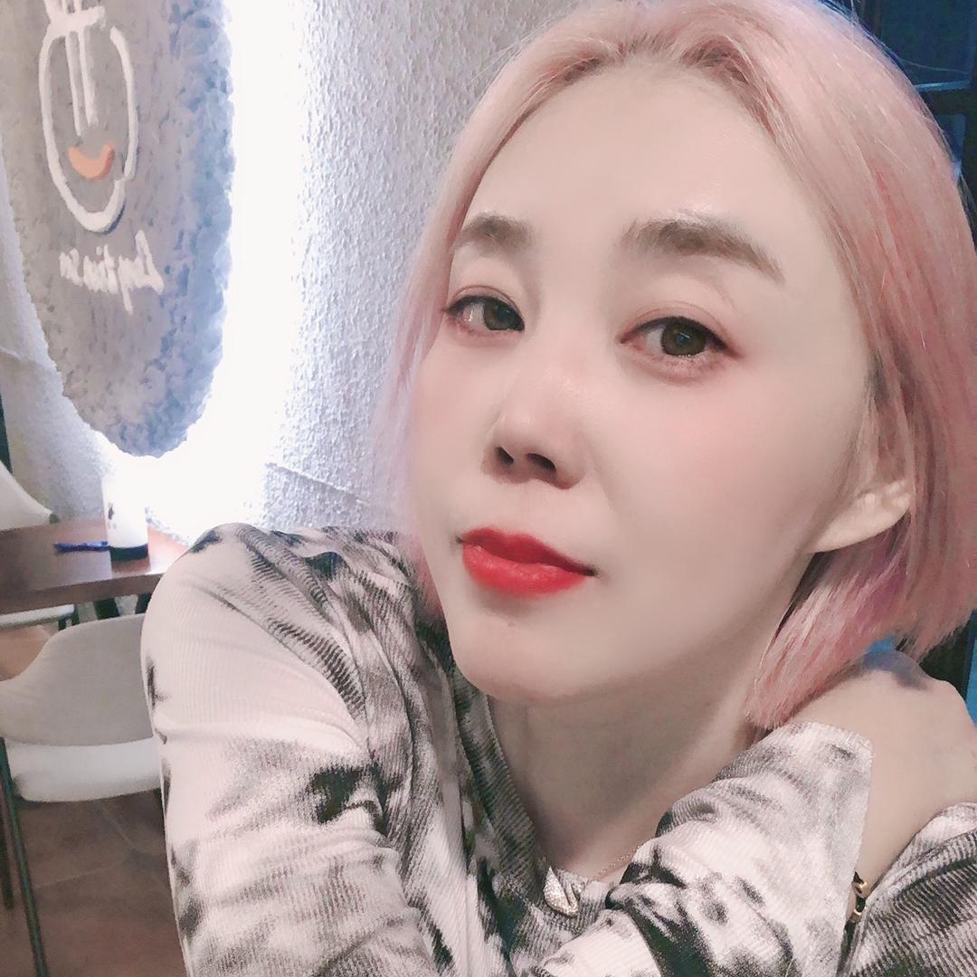 💋孔小姐