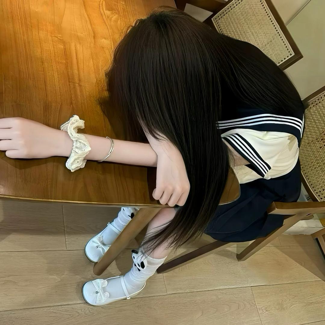 悄漫雾