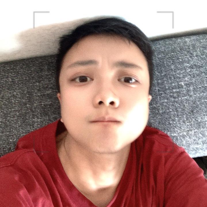 人生短短急个球 熊小饼