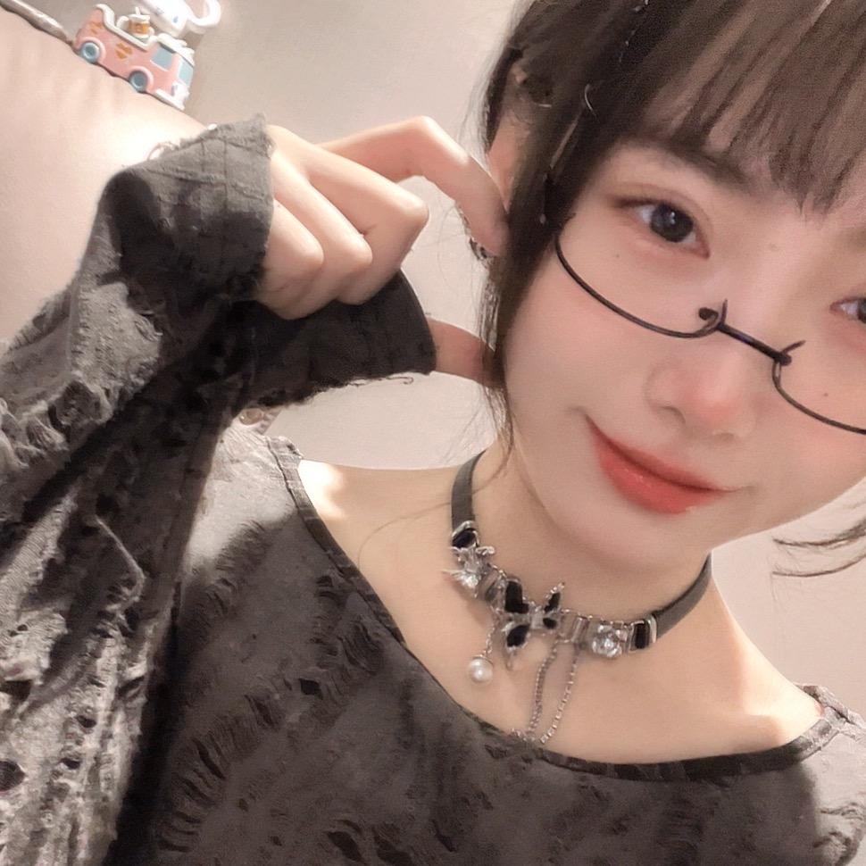 锦鲤女王凌形乏机械设备专卖店