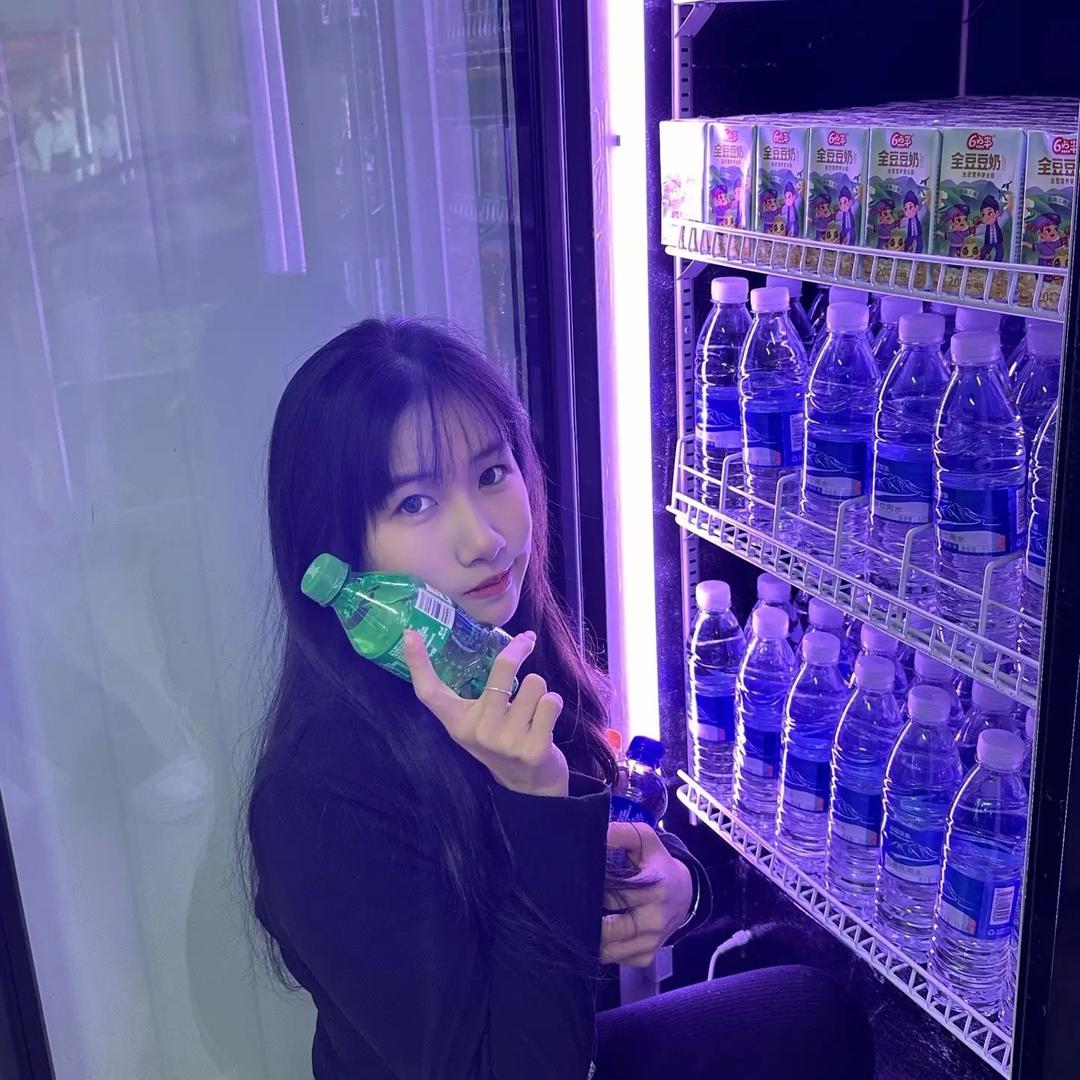 武鸣小表妹