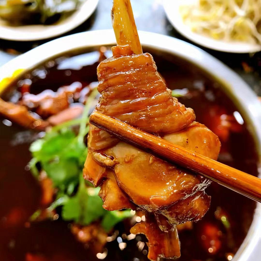 烧鸡公  青椒鱼  川味捞火锅