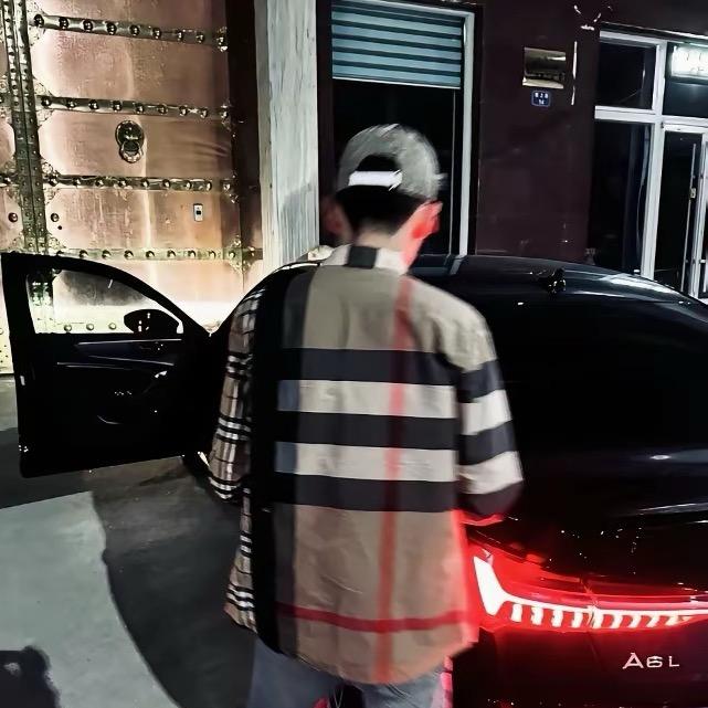 念情.