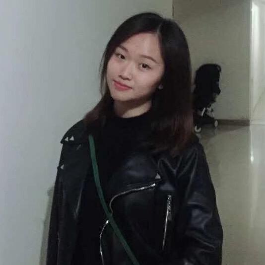 龙小小