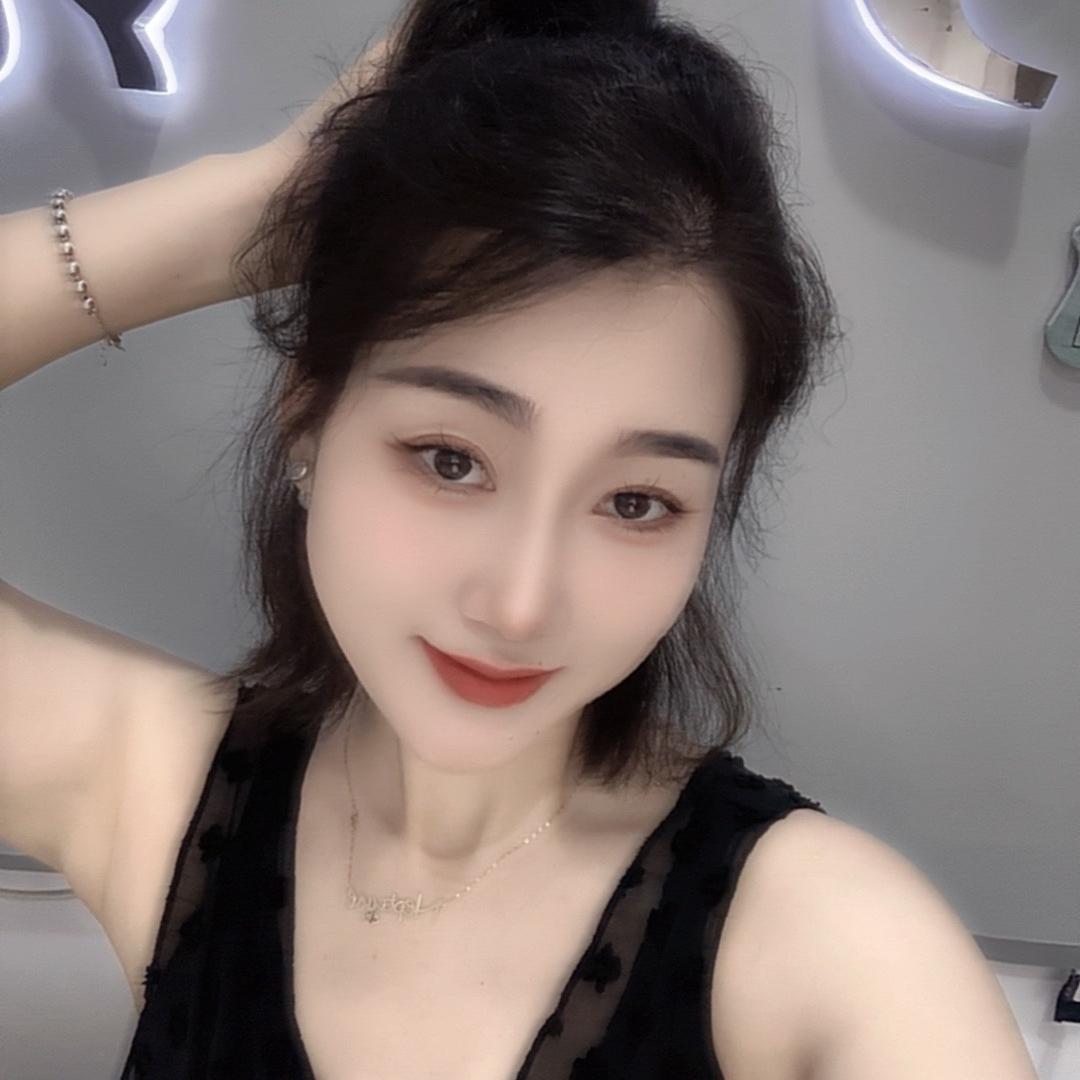 超超子（新都.Y.J遇见女装）