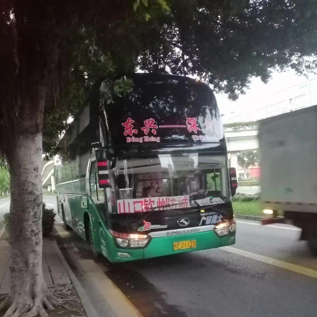 东兴防城钦州至广东抖音客车