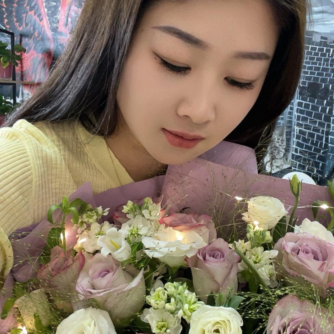 霞霞ᥫᩣ: 💕