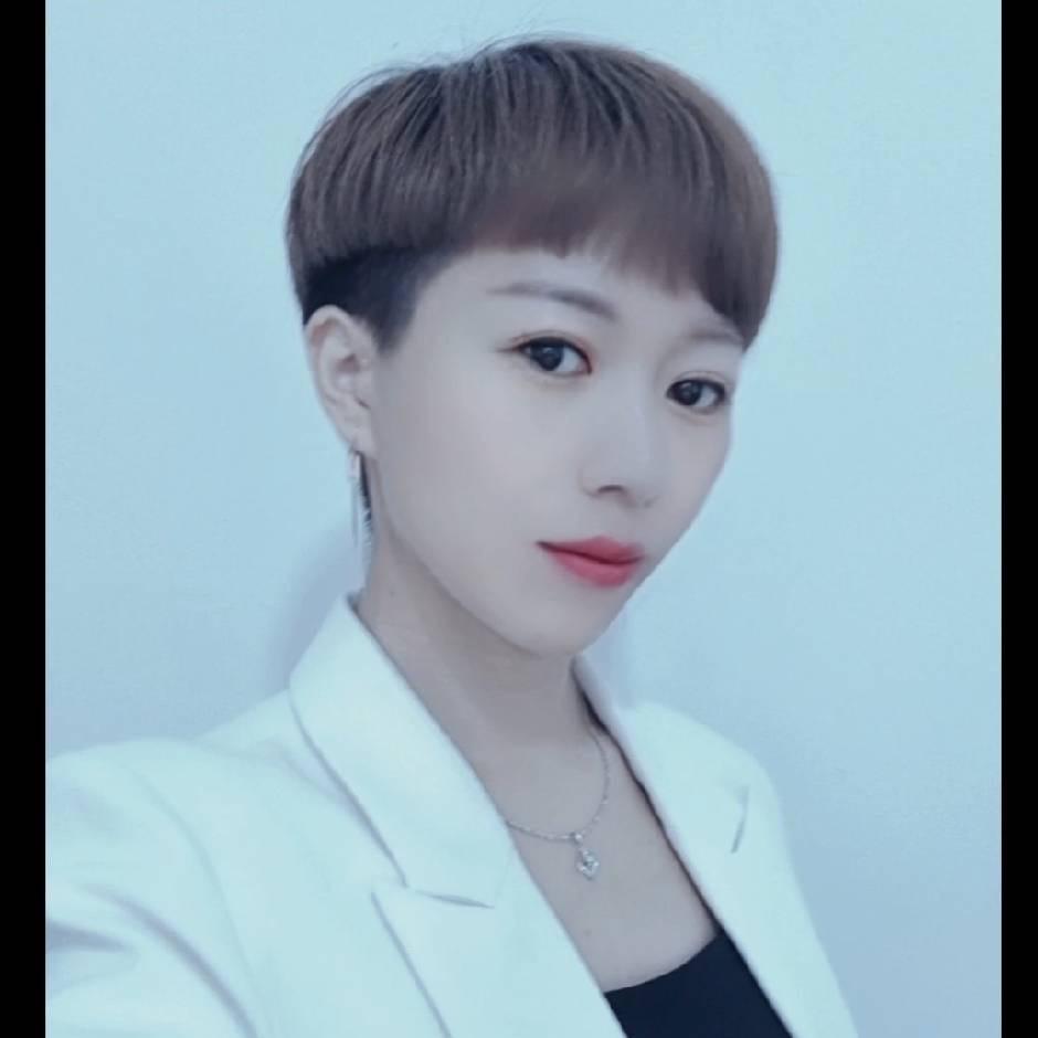 双河眉型设计小李