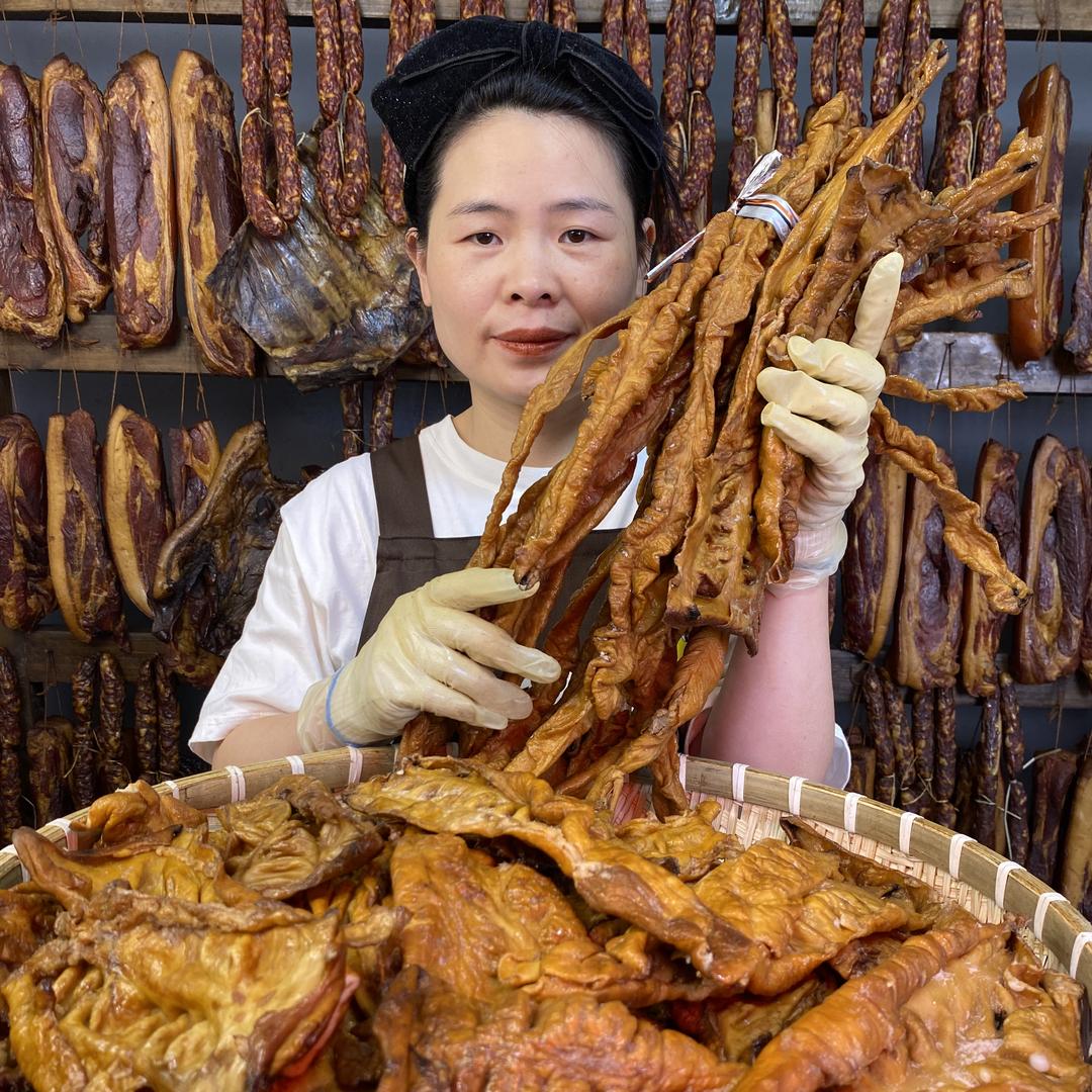 腊在湘间