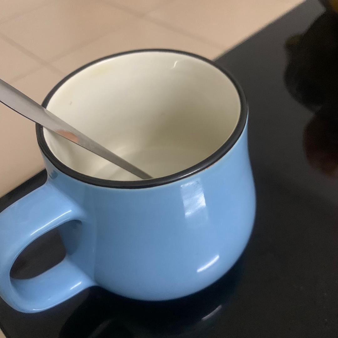 小小的阿