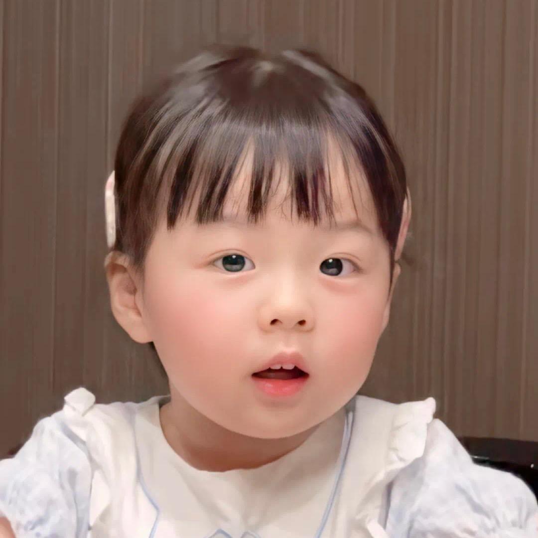 菠萝萝