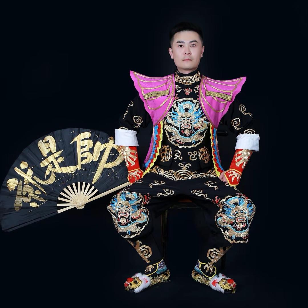 东北变脸王培训班，收学徒接演出