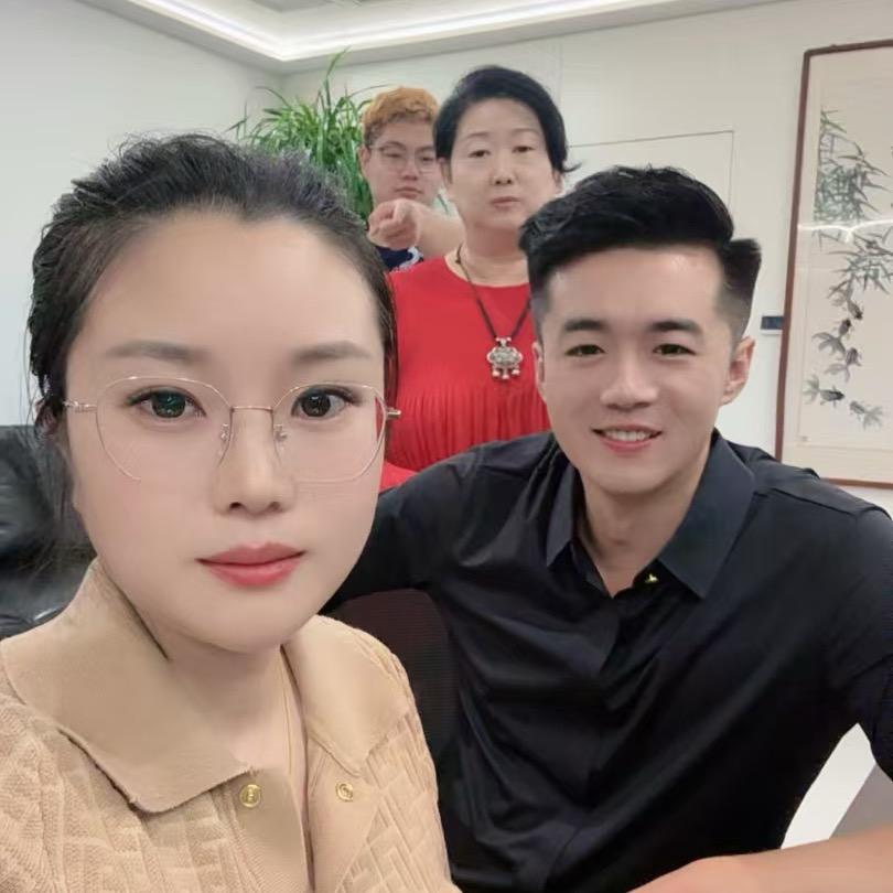 共赞美妆0908