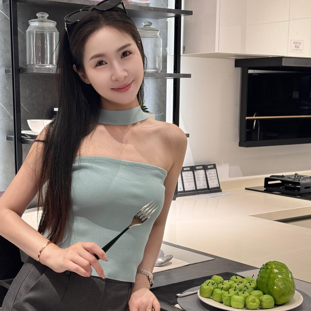 花花oni花姐女装