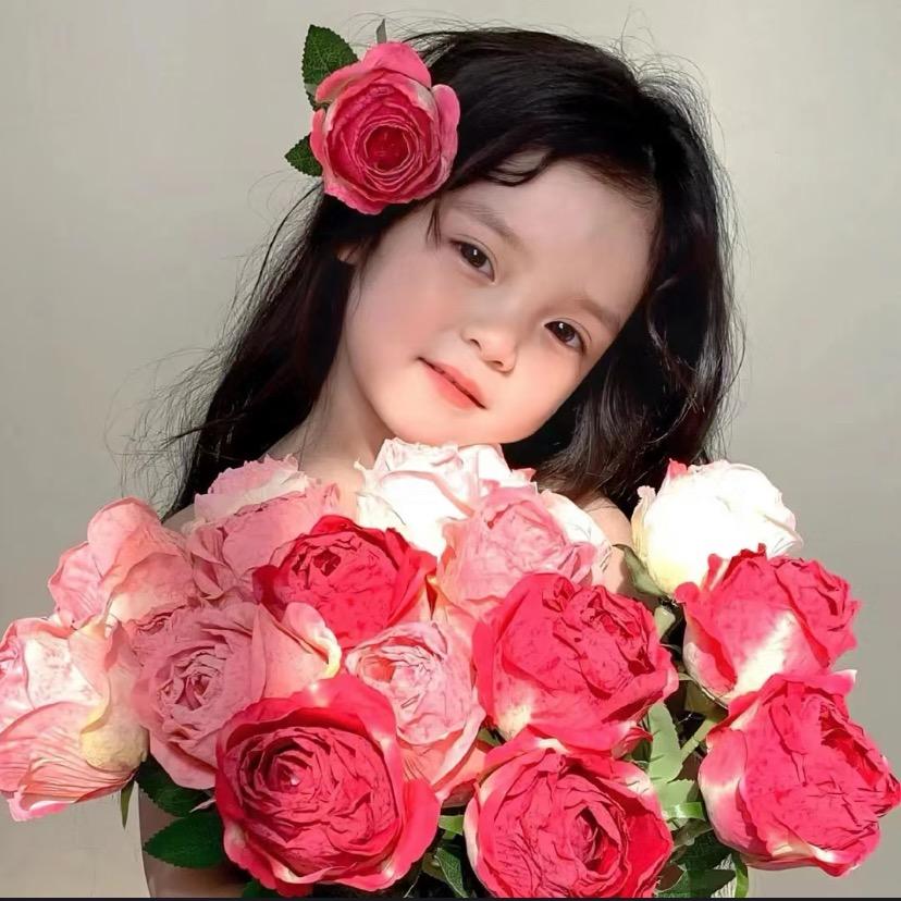 菠萝包包