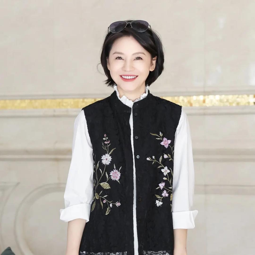 我是摩羯女装穿搭