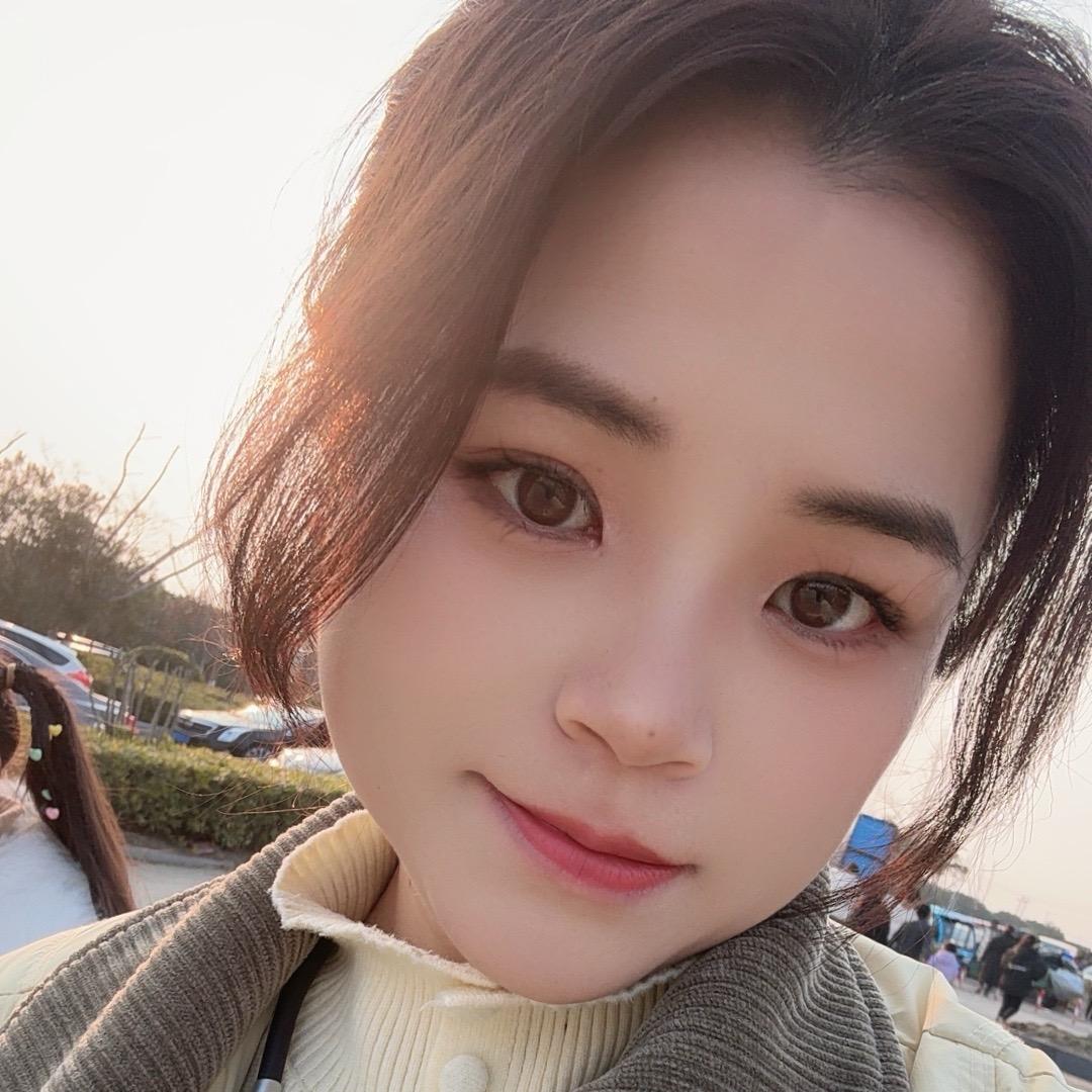 依瑶吖