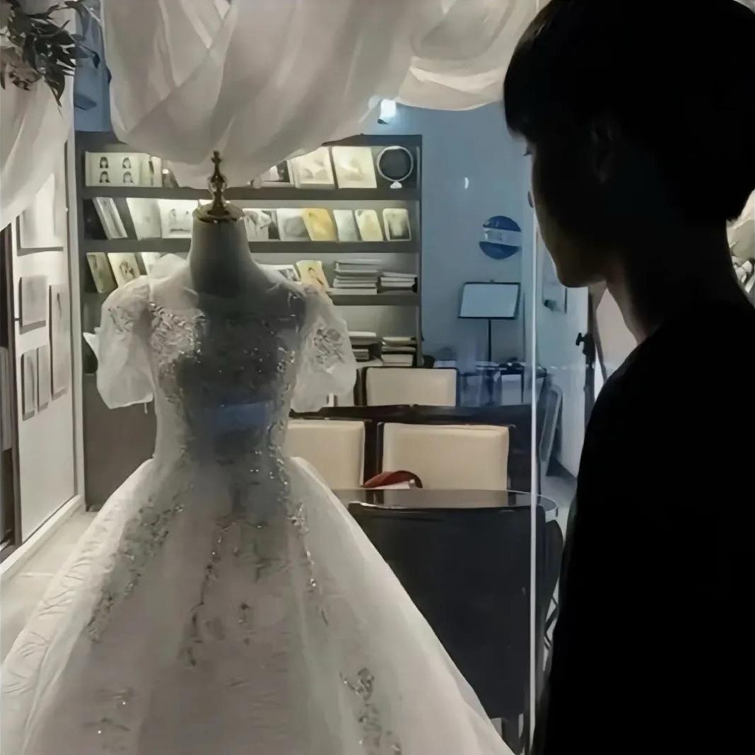 隔阂.....😔
