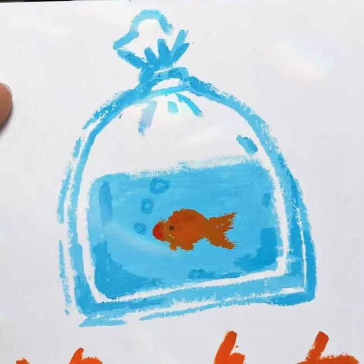 悬崖上的小金鱼