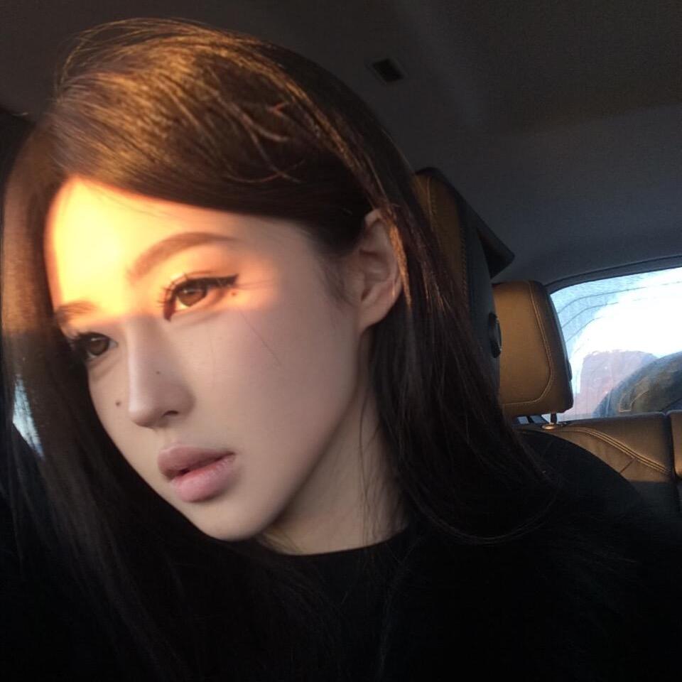 🖤