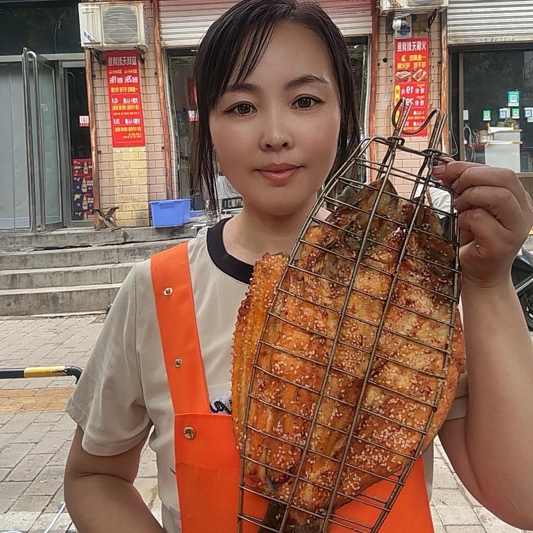 旋转无刺烤鱼王（唐县店）