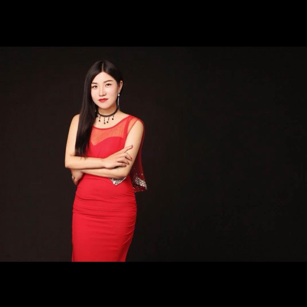 农村燕子爱唱歌