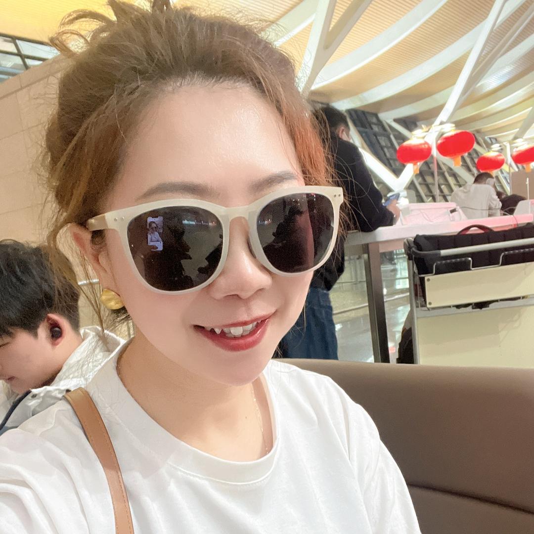 黄姐姐🌹🎙👠