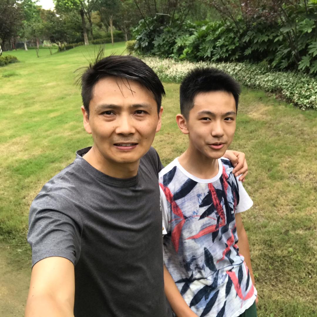 小力哥