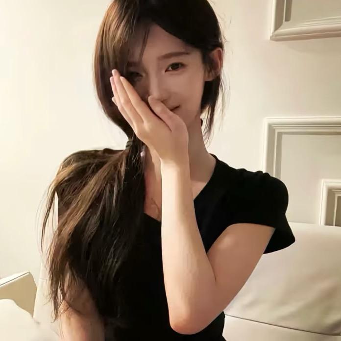 Aaaa