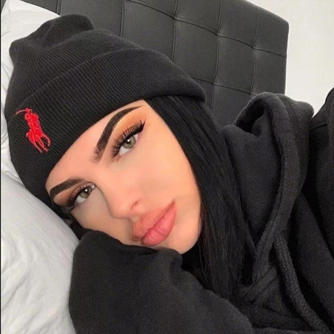 BabeAyx*