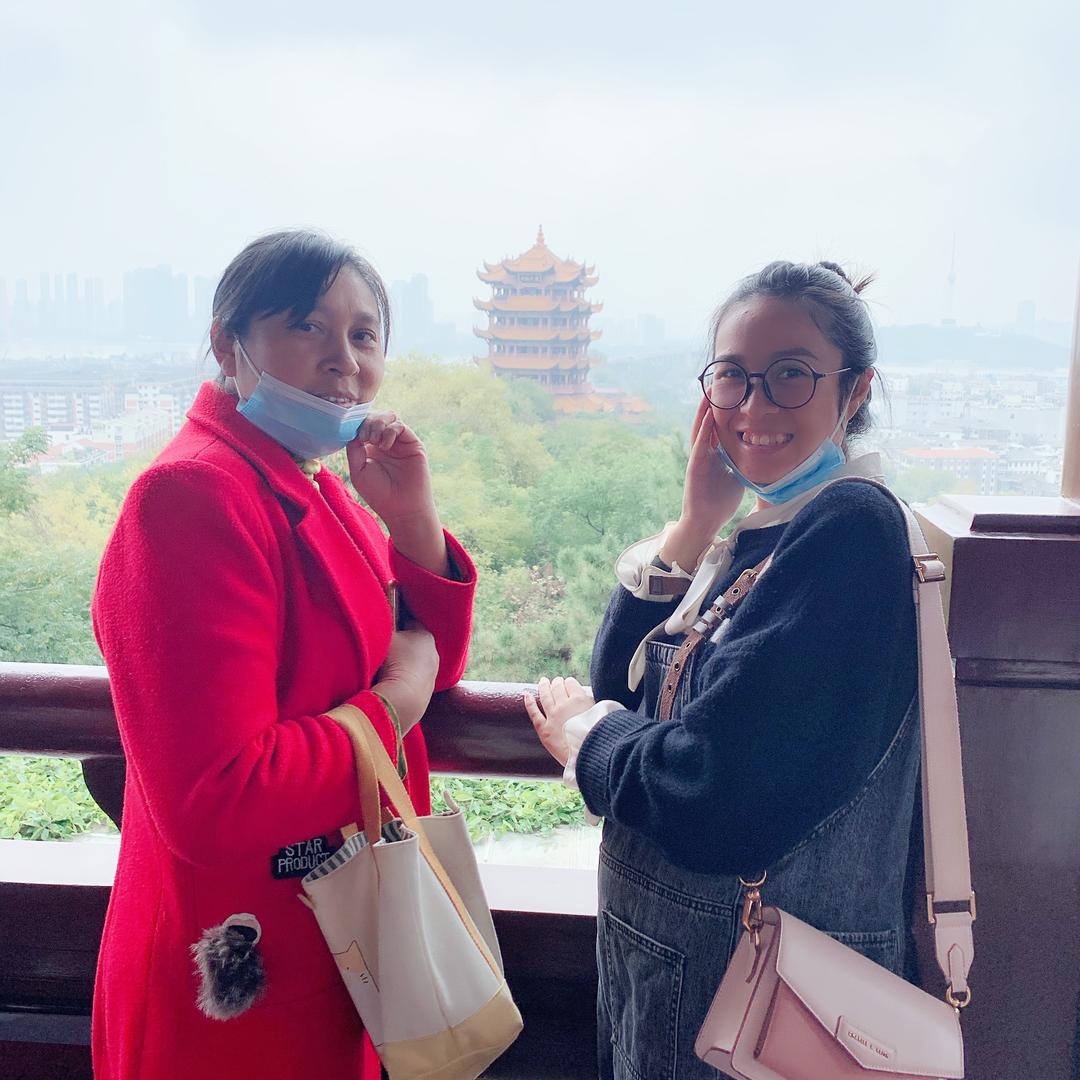 我是霜妮儿