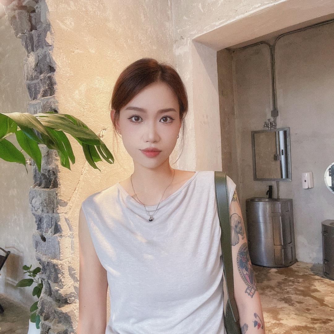 李李