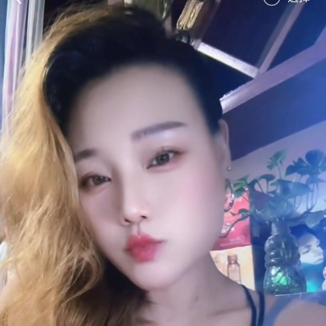 （女王罗姐）新号