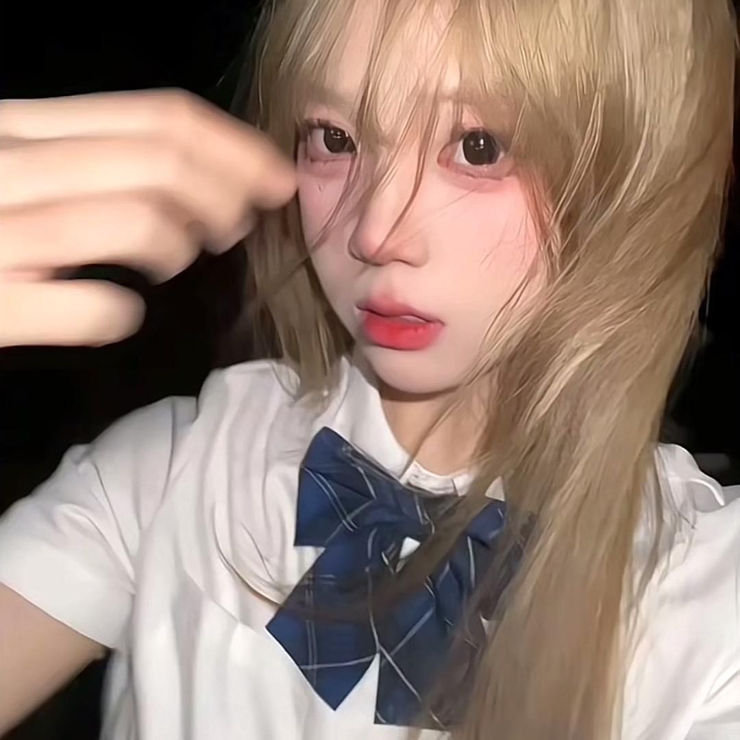 烧焦玉米饼（舞服代理）