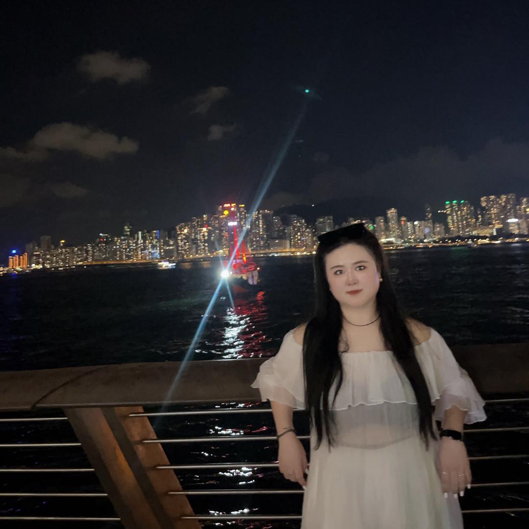 小丫轻奢闲置衣橱b