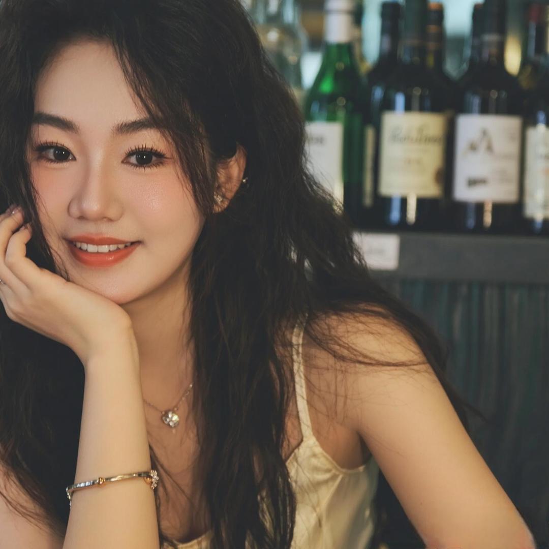 小朋友发财了ᐝ.