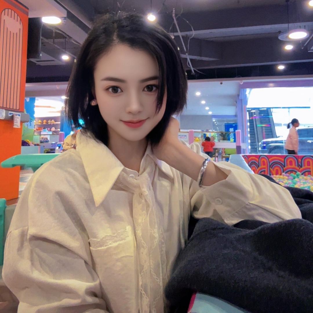🌟 青栀无痕