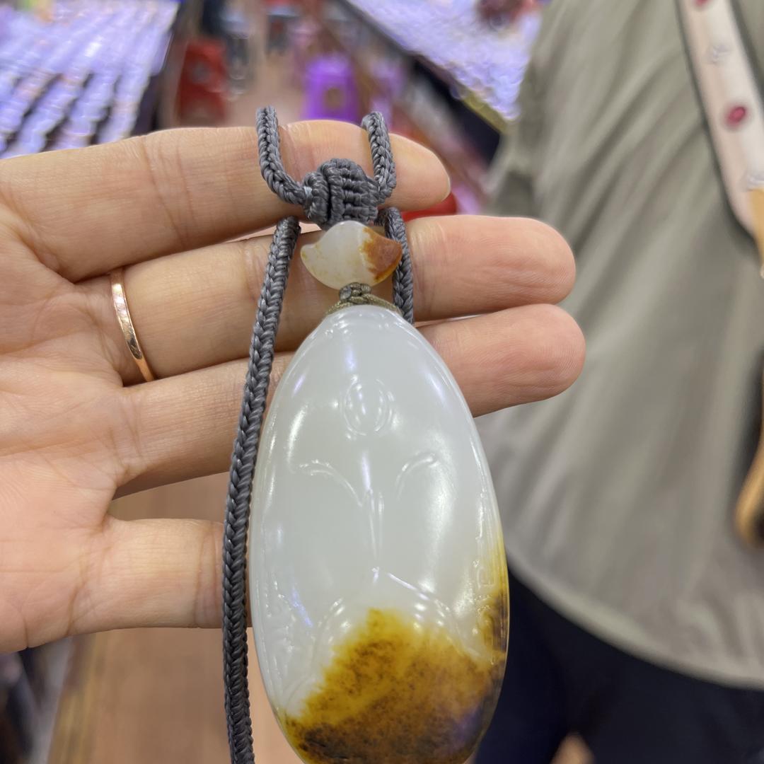 春楠珠宝1