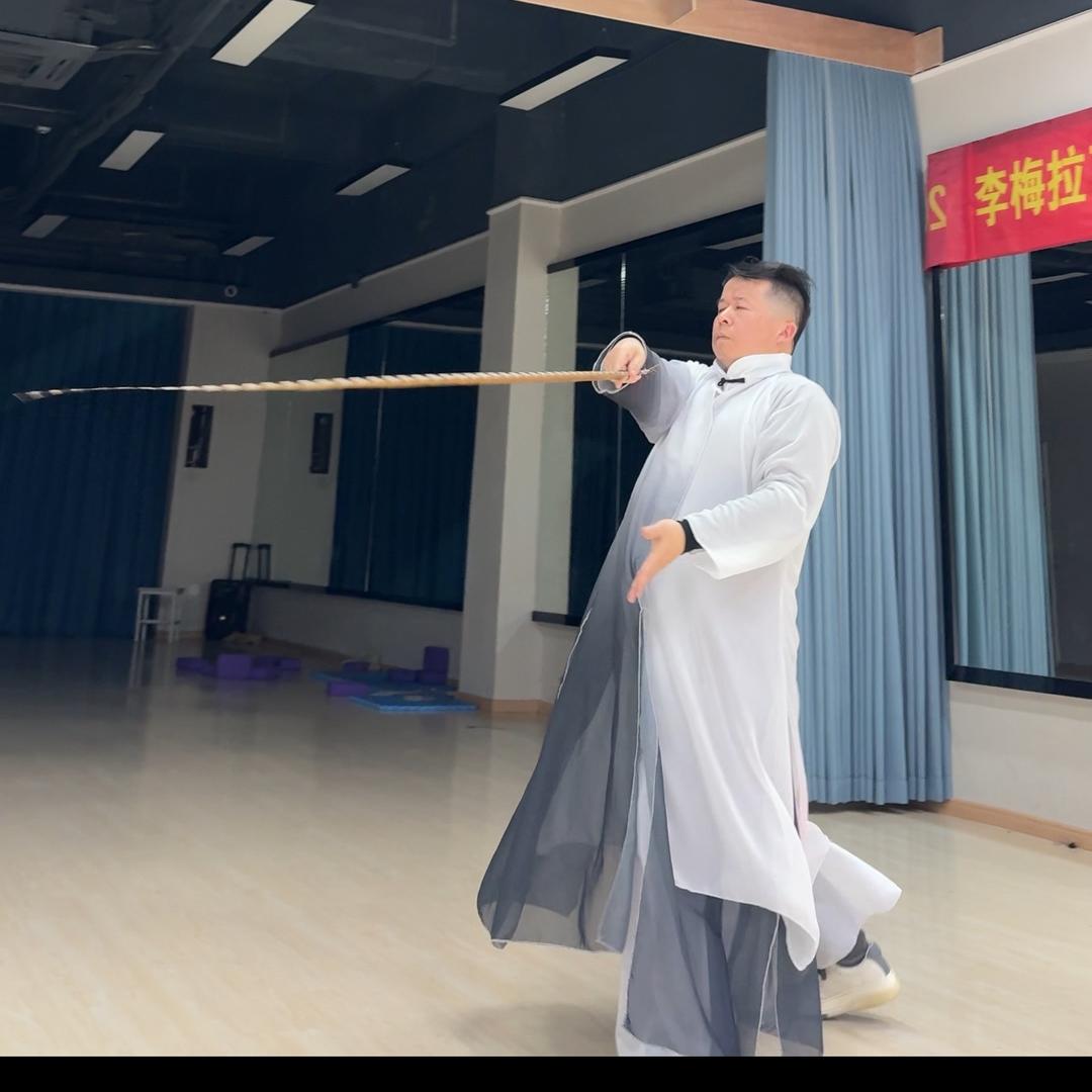 俏东方创始人（胖哥）