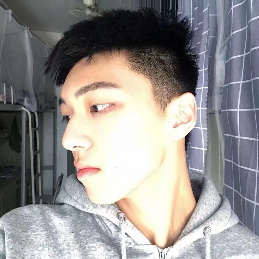 顾子溪-XJ